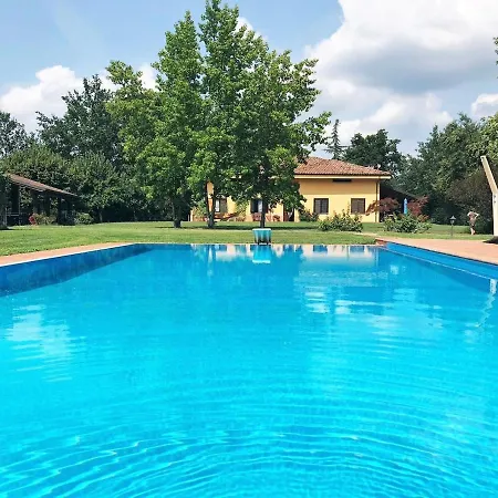 Villa With Private Vineyard & Pool, Monferrato *